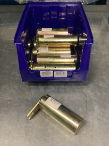 Ось ф35х98 подъемника ES4D-S фото